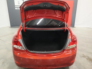 Седан Hyundai Solaris 2013 года, 930000 рублей, Курск