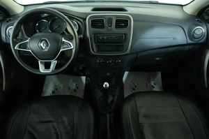 Седан Renault Logan 2020 года, 649000 рублей, Омск