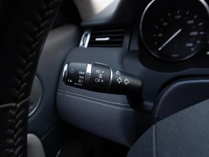 Внедорожник Land Rover Range Rover Evoque 2017 года, 2999000 рублей, Саратов