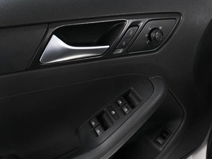 Седан Volkswagen Jetta 2015 года, 1290000 рублей, Аксай