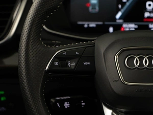 Внедорожник Audi SQ5 2020 года, 5093055 рублей, Москва