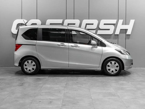 Минивэн Honda Freed 2010 года, 1260000 рублей, Тюмень