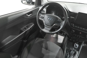 Седан Hyundai Solaris 2021 года, 1659000 рублей, Новокузнецк