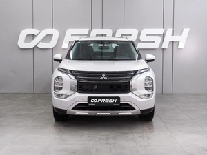 Внедорожник Mitsubishi Outlander 2022 года, 3819000 рублей, Воронеж