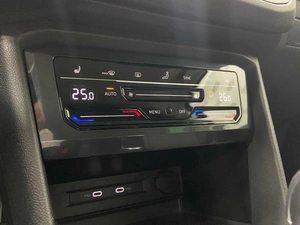 Внедорожник Volkswagen Tiguan 2021 года, 3290000 рублей, Красноярск