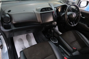 Универсал Honda Fit Shuttle 2013 года, 999000 рублей, Омск