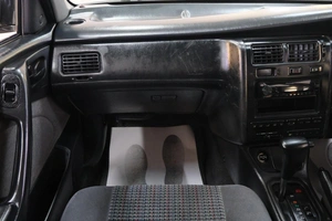 Седан Toyota Corona 1992 года, 319000 рублей, Омск