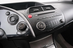 Хетчбэк Honda Civic 2008 года, 749000 рублей, Красноярск