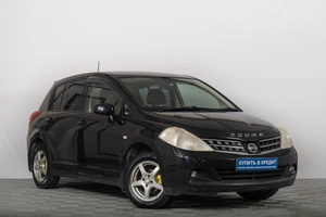 Хетчбэк Nissan Tiida 2012 года, 839000 рублей, Томск