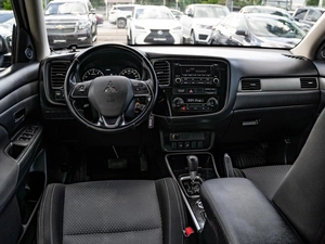 Внедорожник Mitsubishi Outlander 2017 года, 1530000 рублей, Краснодар