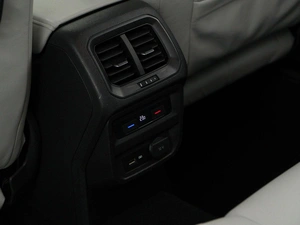 Внедорожник Volkswagen Tiguan 2019 года, 2632444 рублей, Москва