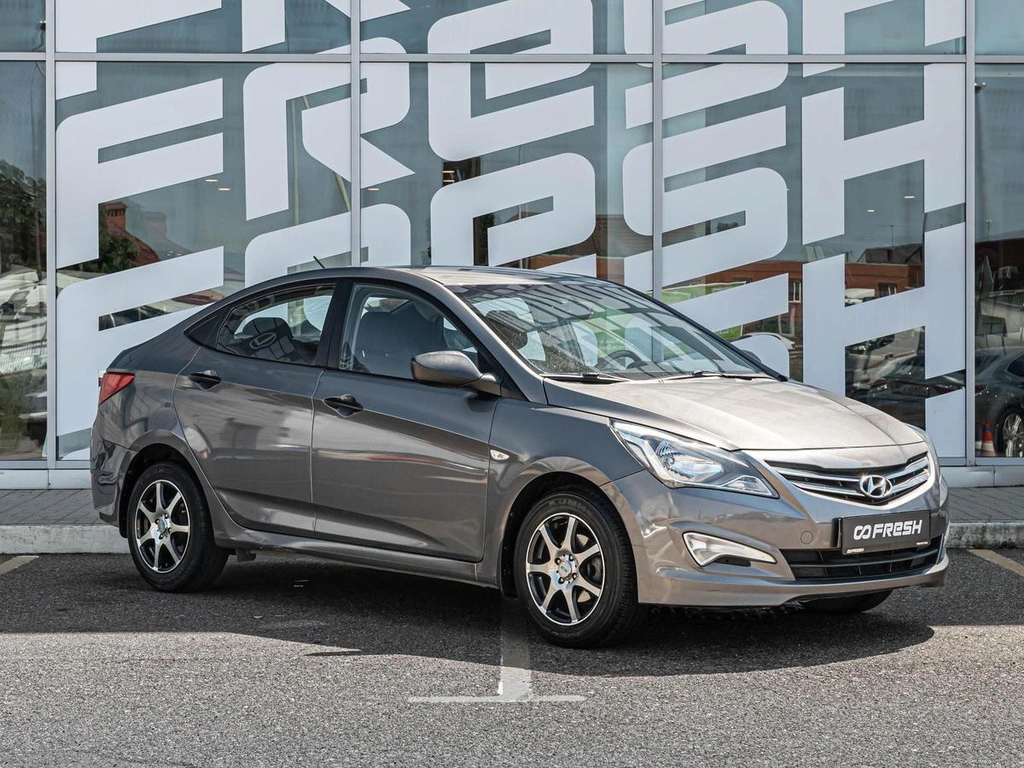 Седан Hyundai Solaris 2014 года, 960000 рублей, Краснодар