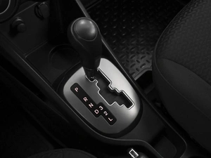Хетчбэк Kia Rio 2013 года, 1060000 рублей, Ставрополь