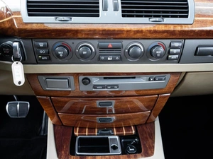 Седан BMW 7 серия 2004 года, 1060000 рублей, Ставрополь