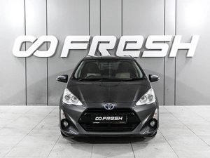 Хетчбэк Toyota Aqua 2015 года, 1010000 рублей, Ростов-на-Дону