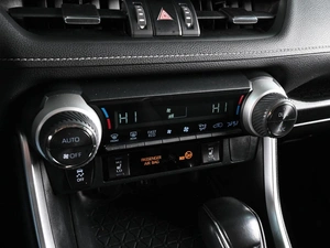 Внедорожник Toyota RAV4 2020 года, 2839000 рублей, Аксай