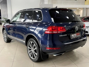 Внедорожник Volkswagen Touareg 2013 года, 1987000 рублей, Солонцы