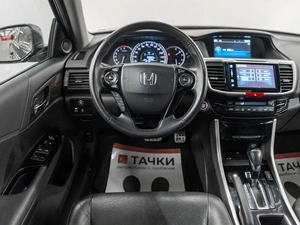 Седан Honda Accord 2017 года, 2100000 рублей, Красноярск