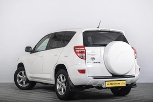 Внедорожник Toyota RAV4 2010 года, 1149000 рублей, Томск