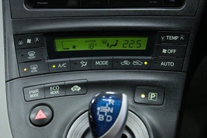 Лифтбек Toyota Prius 2010 года, 1193000 рублей, Солонцы