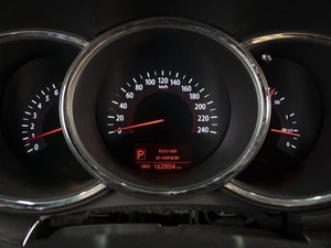Внедорожник Kia Sorento 2010 года, 1530000 рублей, Омск