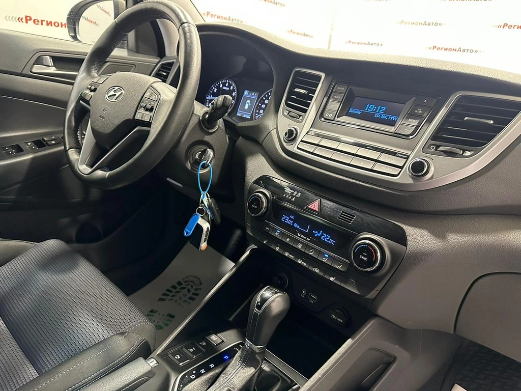 Фото