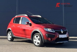 Хетчбэк Renault Sandero Stepway 2017 года, 1026000 рублей, Солонцы