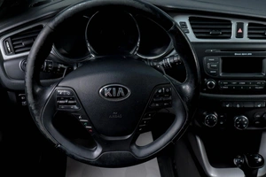 Хетчбэк Kia Ceed 2014 года, 1139000 рублей, Челябинск