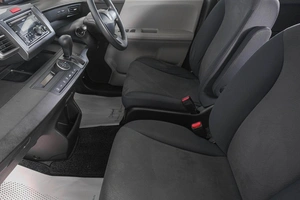 Минивэн Honda Freed 2009 года, 999000 рублей, Кемерово