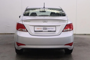 Седан Hyundai Solaris 2015 года, 1080000 рублей, Брянск