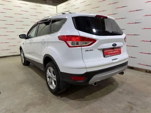 Внедорожник Ford Kuga 2014 года, 1290000 рублей, Красноярск