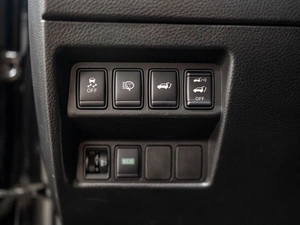 Внедорожник Nissan X-Trail 2015 года, 1700000 рублей, Красноярск