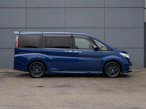 Минивэн Honda Stepwgn Spada 2016 года, 1885000 рублей, Краснодар