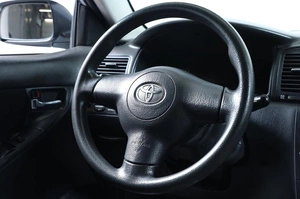 Седан Toyota Corolla 2005 года, 629000 рублей, Новосибирск