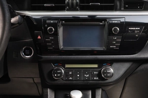 Седан Toyota Corolla 2013 года, 1189000 рублей, Новосибирск