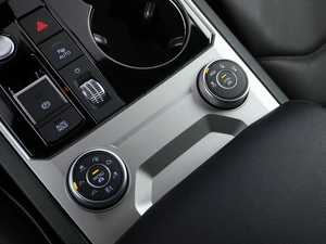 Внедорожник Volkswagen Touareg 2023 года, 8149077 рублей, Москва