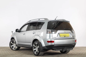Внедорожник Mitsubishi Outlander 2008 года, 1049000 рублей, Тюмень
