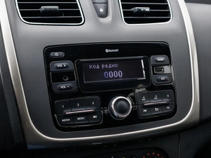 Седан Renault Logan Stepway 2022 года, 1280000 рублей, Большой Сочи