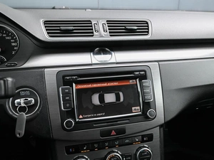 Седан Volkswagen Passat 2012 года, 999000 рублей, Кирилловка