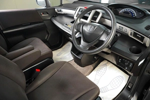 Минивэн Honda Freed 2012 года, 1099000 рублей, Тюмень