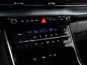 Минивэн Kia Carnival 2023 года, 4935046 рублей, Москва