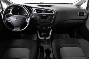 Хетчбэк Kia Rio 2012 года, 949000 рублей, Красноярск