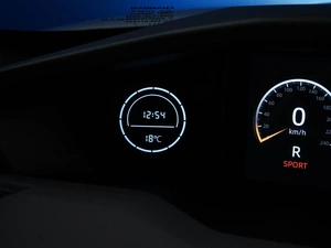 Лифтбек Changan UNI-V 2023 года, 2363444 рублей, Москва