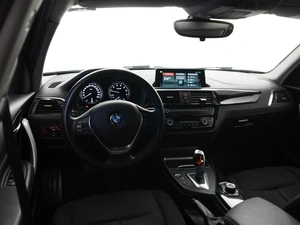 Хетчбэк BMW 1 серия 2018 года, 1694077 рублей, Москва