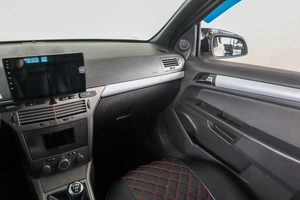 Хетчбэк Opel Astra 2006 года, 519000 рублей, Пермь