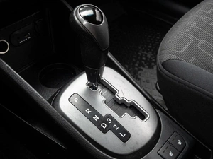 Хетчбэк Kia Rio 2012 года, 750000 рублей, Краснодар