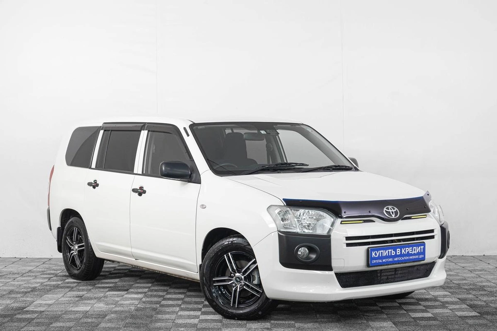 Универсал Toyota Probox 2018 года, 1099000 рублей, Кемерово