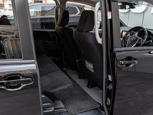 Минивэн Toyota Voxy 2017 года, 1750000 рублей, Краснодар