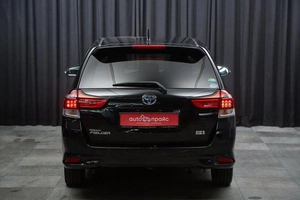 Универсал Toyota Corolla Fielder 2015 года, 1299000 рублей, Красноярск