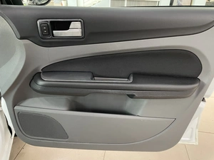 Хетчбэк Ford Focus 2010 года, 747000 рублей, Солонцы